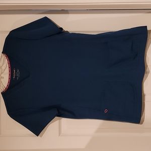 Heartsoul pitter-pat v-neck solid scrub top size medium color Caribbean blue